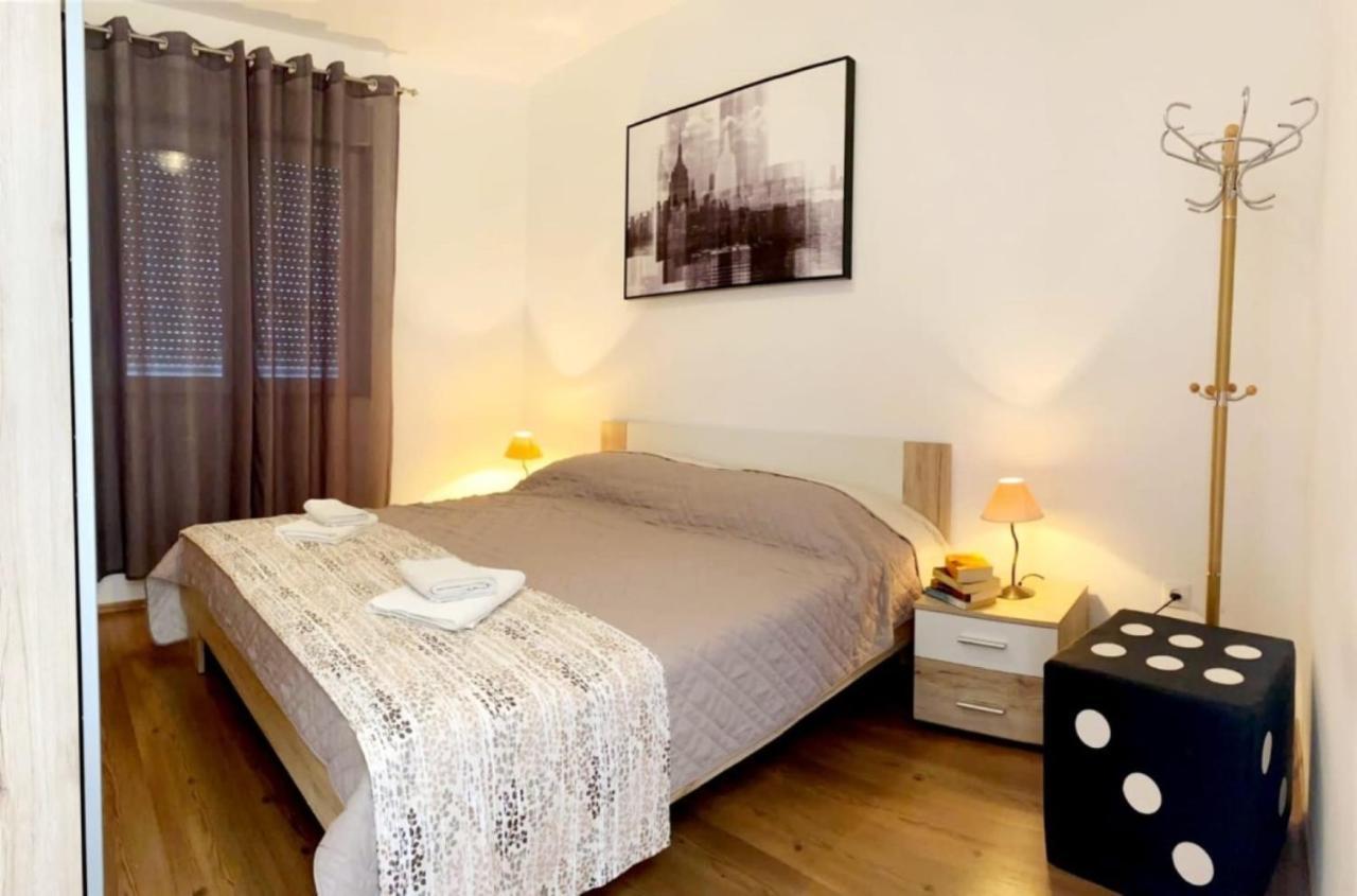 Apartments Villa Golden View Trogir Exterior photo