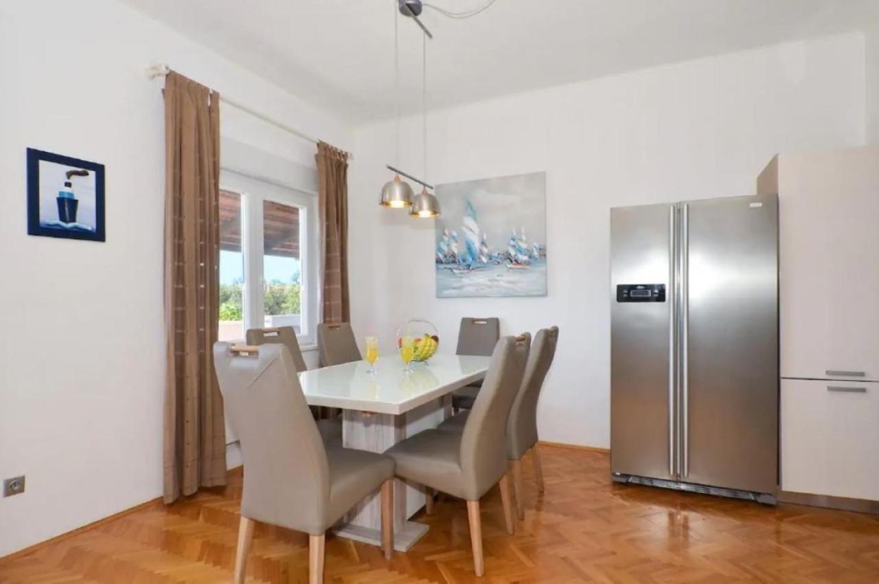 Apartments Villa Golden View Trogir Exterior photo